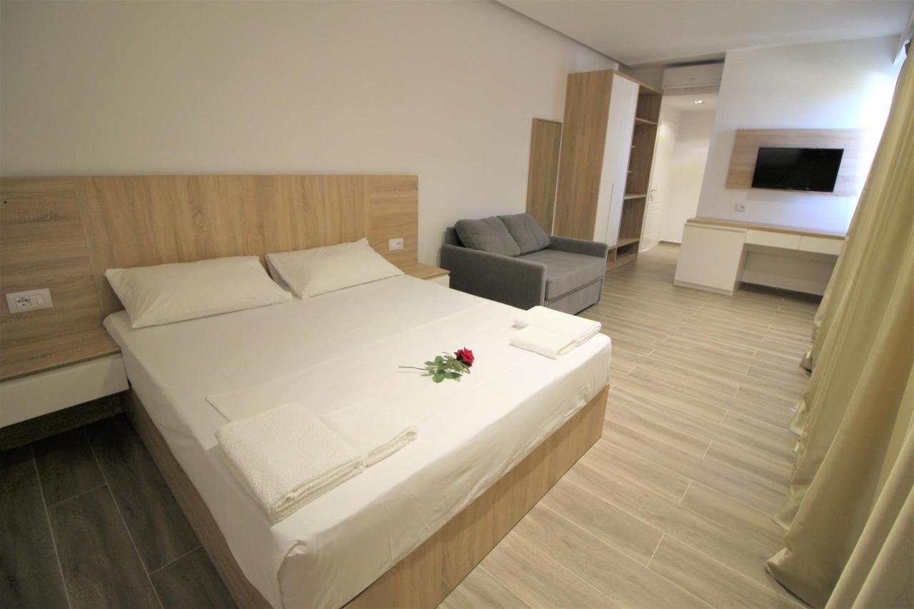 Hotel Ksamili Екстериор снимка