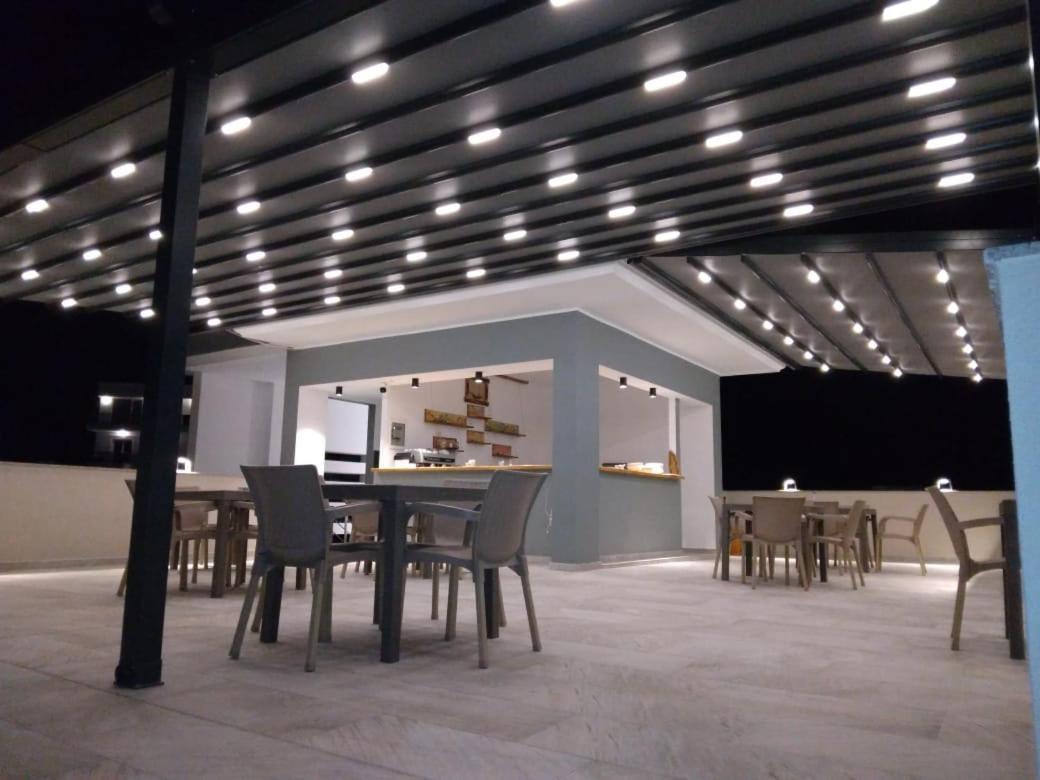 Hotel Ksamili Екстериор снимка