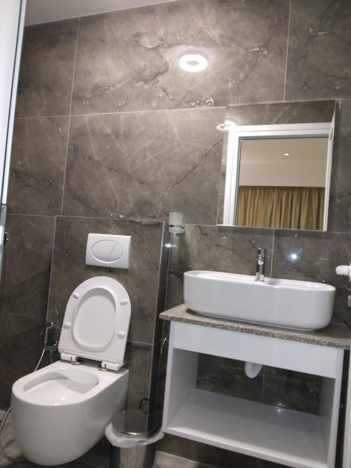 Hotel Ksamili Екстериор снимка