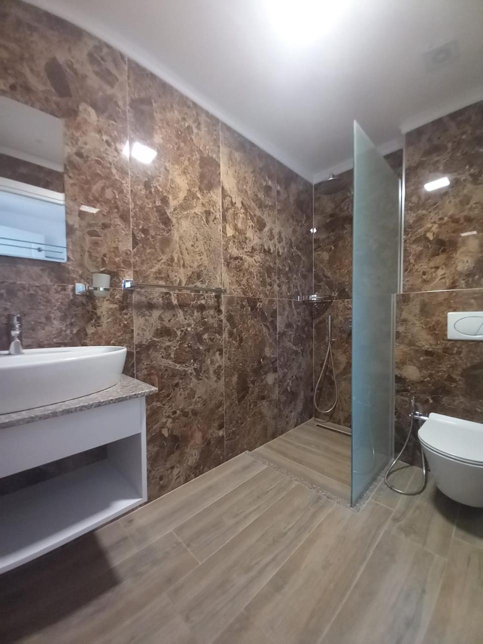 Hotel Ksamili Екстериор снимка